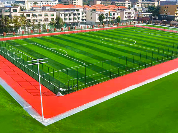 CareRung Built a “Dream Football Field” For Hengyang Zhongping Primary School.